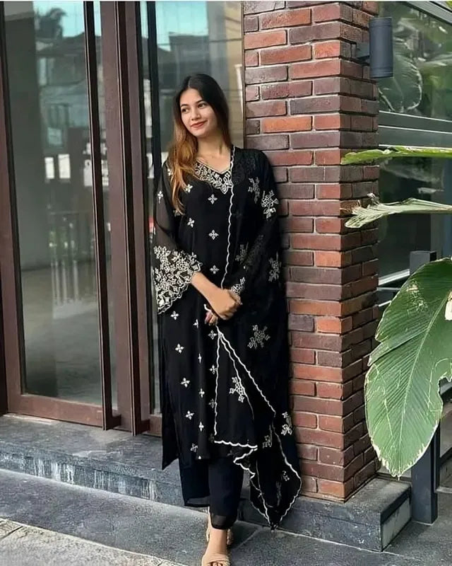 Royal Black Ethnic Kurti with Dupatta